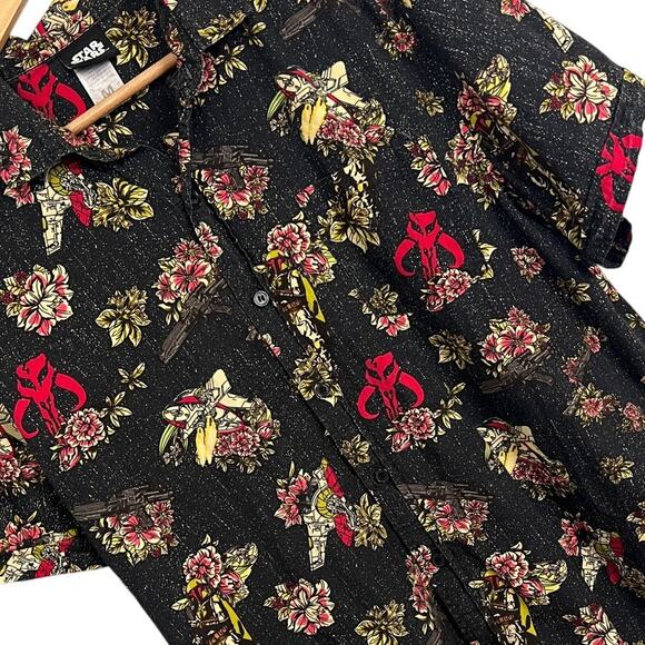 Star Wars Mens M Boba Fett Mandalorian Hawaiian Top Disney Geek Nerd Camp Floral - Picture 1 of 9